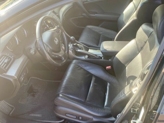 Черный Хонда Аккорд, объемом двигателя 0 л и пробегом 205 тыс. км за 10800 $, фото 4 на Automoto.ua