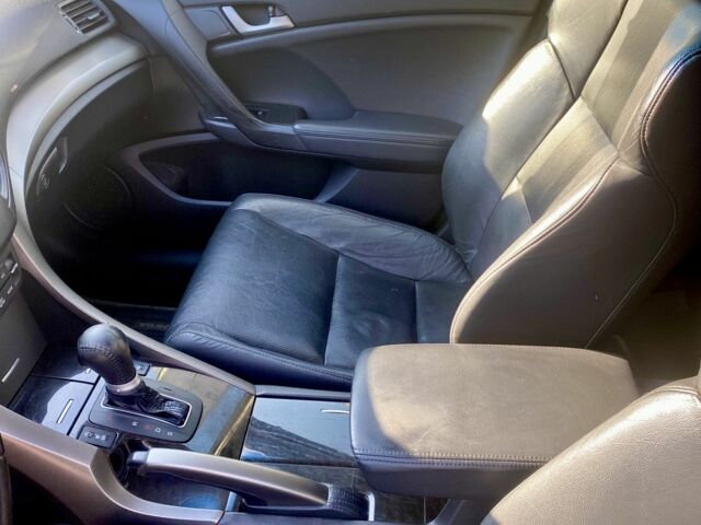 Черный Хонда Аккорд, объемом двигателя 0 л и пробегом 205 тыс. км за 10800 $, фото 12 на Automoto.ua