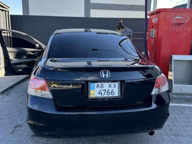 Чорний Хонда Аккорд, об'ємом двигуна 2.4 л та пробігом 151 тис. км за 8000 $, фото 5 на Automoto.ua