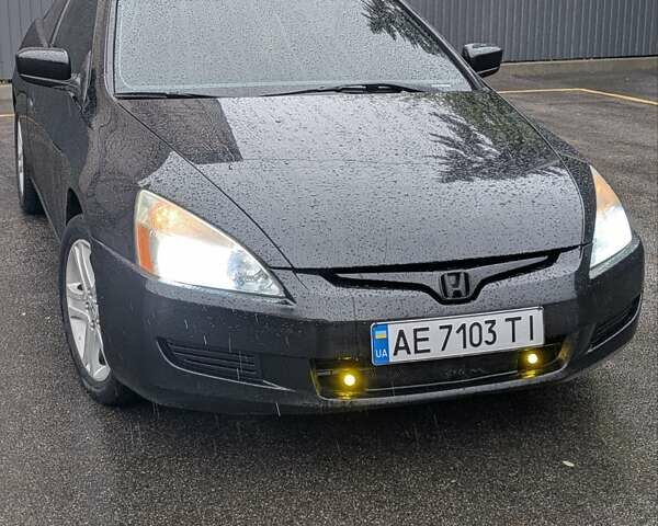 Черный Хонда Аккорд, объемом двигателя 2.4 л и пробегом 262 тыс. км за 5300 $, фото 13 на Automoto.ua