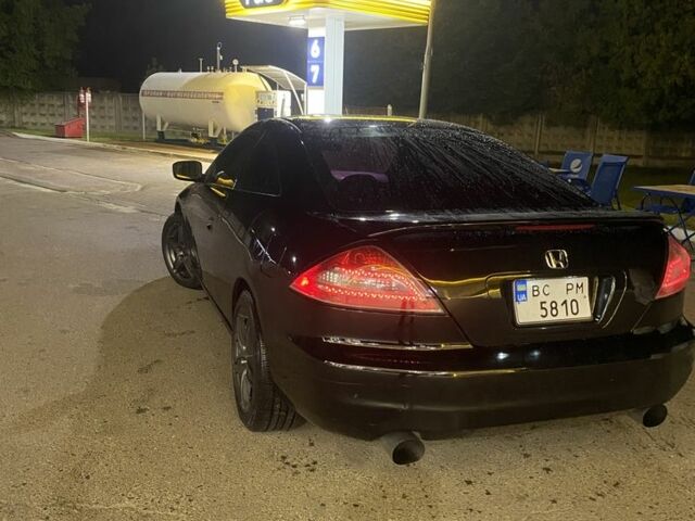 Черный Хонда Аккорд, объемом двигателя 3 л и пробегом 256 тыс. км за 6500 $, фото 3 на Automoto.ua