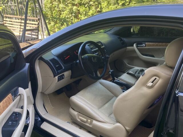 Черный Хонда Аккорд, объемом двигателя 3 л и пробегом 256 тыс. км за 6500 $, фото 7 на Automoto.ua