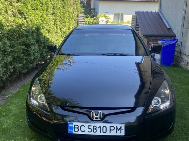 Черный Хонда Аккорд, объемом двигателя 3 л и пробегом 256 тыс. км за 6500 $, фото 4 на Automoto.ua