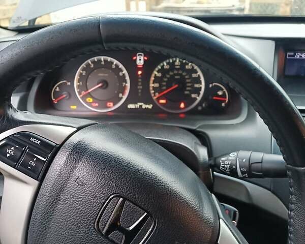 Черный Хонда Аккорд, объемом двигателя 2.35 л и пробегом 225 тыс. км за 7750 $, фото 1 на Automoto.ua