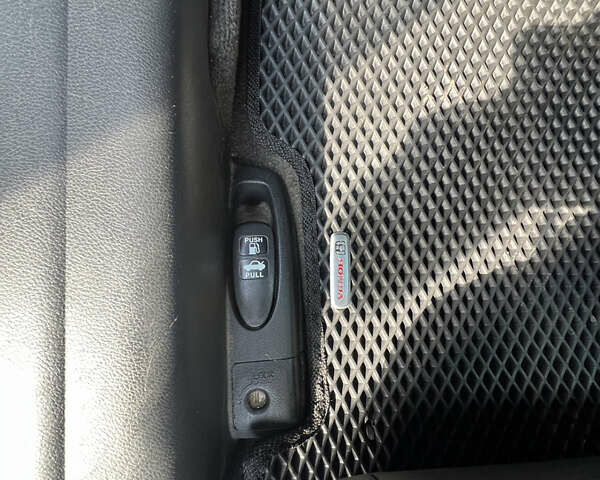 Черный Хонда Аккорд, объемом двигателя 2.4 л и пробегом 241 тыс. км за 8000 $, фото 23 на Automoto.ua