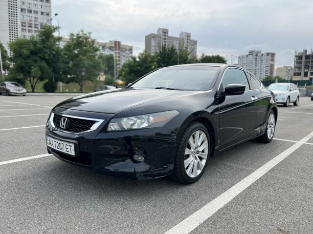 Черный Хонда Аккорд, объемом двигателя 3.5 л и пробегом 185 тыс. км за 10000 $, фото 2 на Automoto.ua