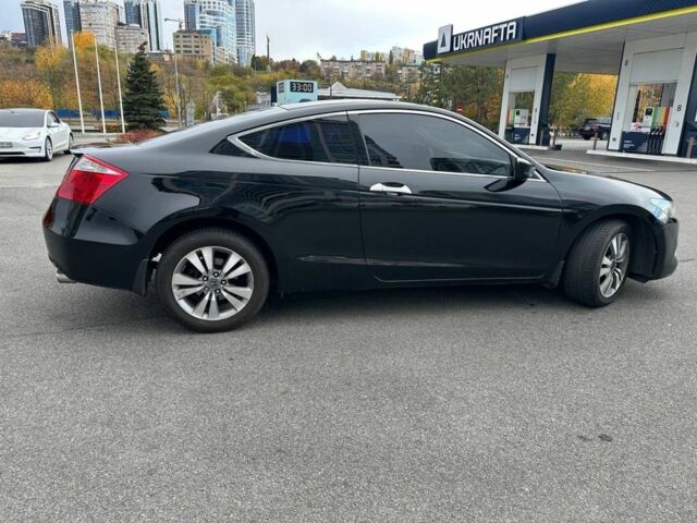 Черный Хонда Аккорд, объемом двигателя 2.4 л и пробегом 259 тыс. км за 6600 $, фото 2 на Automoto.ua