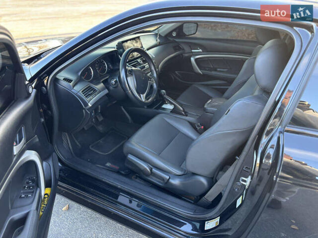 Черный Хонда Аккорд, объемом двигателя 2.4 л и пробегом 255 тыс. км за 9999 $, фото 10 на Automoto.ua