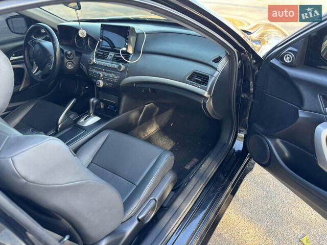 Черный Хонда Аккорд, объемом двигателя 2.4 л и пробегом 255 тыс. км за 9999 $, фото 9 на Automoto.ua