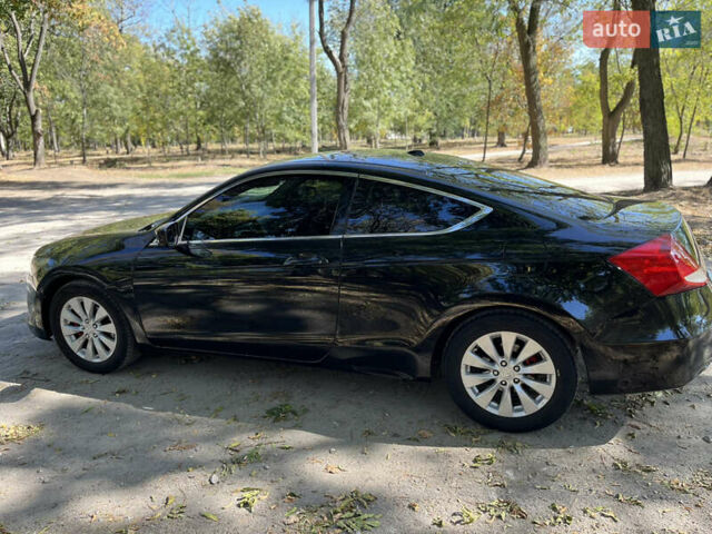 Хонда Аккорд 2012 в Кропивницком (Кировограде) на Automoto.ua Черный Хонда Аккорд, объемом двигателя 2.35 л и пробегом 300 тыс. км за 7400 $, фото 5 на Automoto.ua