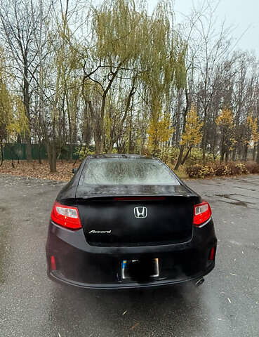 Черный Хонда Аккорд, объемом двигателя 2.35 л и пробегом 279 тыс. км за 10500 $, фото 15 на Automoto.ua