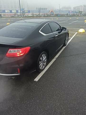 Черный Хонда Аккорд, объемом двигателя 2.36 л и пробегом 261 тыс. км за 12300 $, фото 19 на Automoto.ua