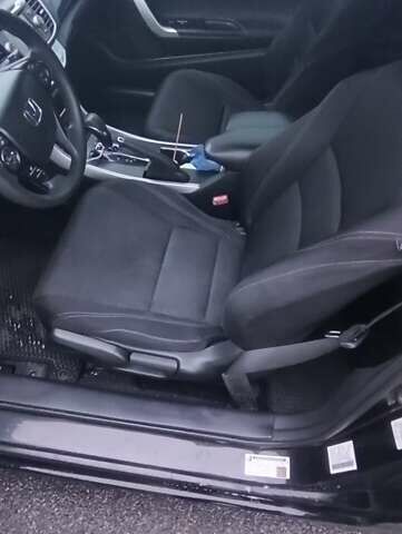 Черный Хонда Аккорд, объемом двигателя 2.36 л и пробегом 261 тыс. км за 12300 $, фото 9 на Automoto.ua