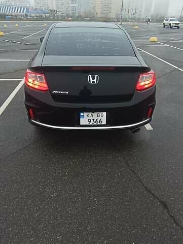 Черный Хонда Аккорд, объемом двигателя 2.36 л и пробегом 261 тыс. км за 12300 $, фото 13 на Automoto.ua