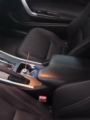 Черный Хонда Аккорд, объемом двигателя 2.36 л и пробегом 261 тыс. км за 12300 $, фото 5 на Automoto.ua