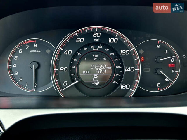 Черный Хонда Аккорд, объемом двигателя 3.47 л и пробегом 117 тыс. км за 15000 $, фото 18 на Automoto.ua