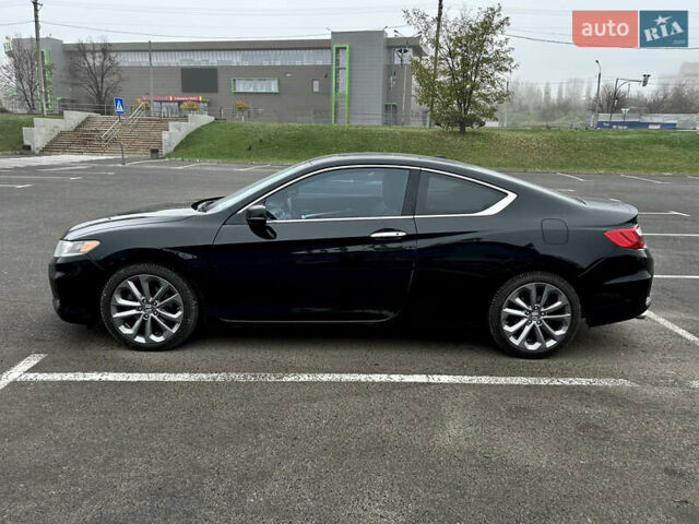 Черный Хонда Аккорд, объемом двигателя 3.47 л и пробегом 117 тыс. км за 15000 $, фото 5 на Automoto.ua