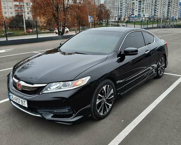 Черный Хонда Аккорд, объемом двигателя 2.4 л и пробегом 70 тыс. км за 11800 $, фото 5 на Automoto.ua