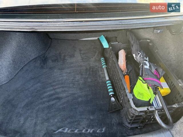 Чорний Хонда Аккорд, об'ємом двигуна 3.5 л та пробігом 60 тис. км за 18500 $, фото 15 на Automoto.ua