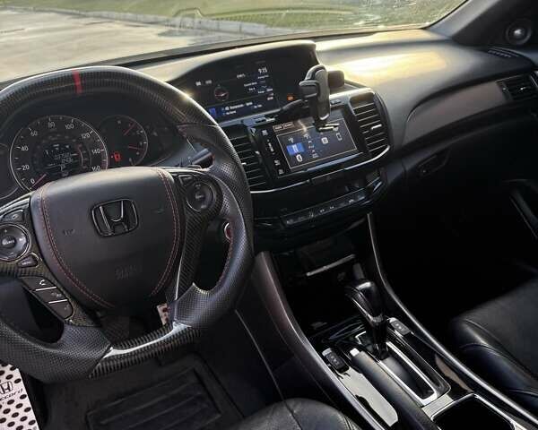 Чорний Хонда Аккорд, об'ємом двигуна 3.5 л та пробігом 60 тис. км за 18500 $, фото 10 на Automoto.ua