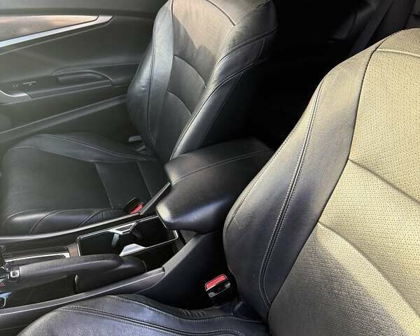 Чорний Хонда Аккорд, об'ємом двигуна 3.5 л та пробігом 60 тис. км за 18500 $, фото 11 на Automoto.ua