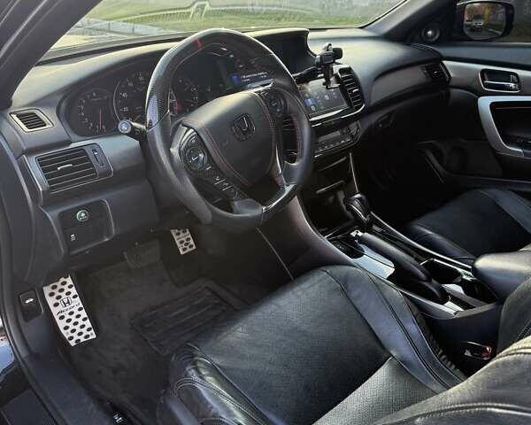 Чорний Хонда Аккорд, об'ємом двигуна 3.5 л та пробігом 60 тис. км за 18500 $, фото 8 на Automoto.ua