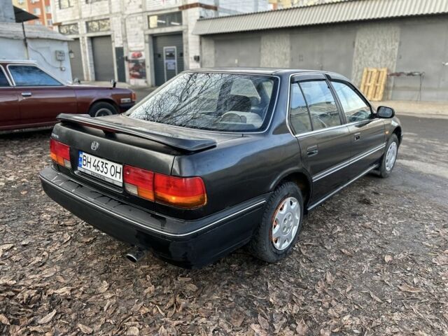 Черный Хонда Аккорд, объемом двигателя 1.8 л и пробегом 251 тыс. км за 1150 $, фото 5 на Automoto.ua