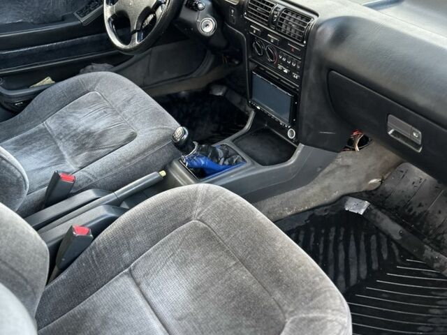 Черный Хонда Аккорд, объемом двигателя 1.8 л и пробегом 251 тыс. км за 1150 $, фото 10 на Automoto.ua