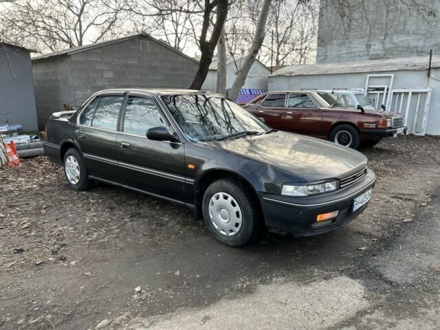 Черный Хонда Аккорд, объемом двигателя 1.8 л и пробегом 251 тыс. км за 1150 $, фото 3 на Automoto.ua