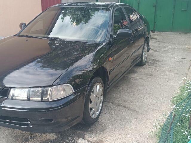 Черный Хонда Аккорд, объемом двигателя 2.3 л и пробегом 320 тыс. км за 2200 $, фото 2 на Automoto.ua