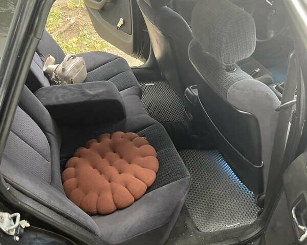 Черный Хонда Аккорд, объемом двигателя 2 л и пробегом 310 тыс. км за 2200 $, фото 1 на Automoto.ua