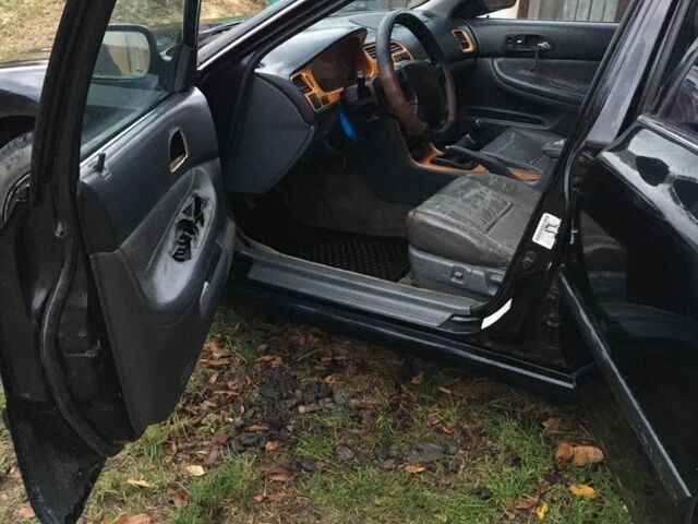 Хонда Аккорд 1994 у Києві на Automoto.ua Чорний Хонда Аккорд, об'ємом двигуна 2.2 л та пробігом 3 тис. км за 1054 $, фото 13 на Automoto.ua