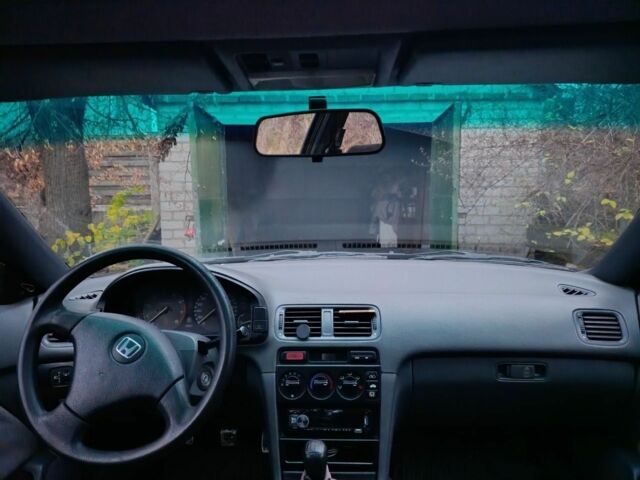 Чорний Хонда Аккорд, об'ємом двигуна 2 л та пробігом 300 тис. км за 2300 $, фото 3 на Automoto.ua