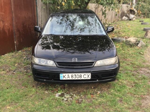 Хонда Аккорд 1994 у Києві на Automoto.ua Чорний Хонда Аккорд, об'ємом двигуна 2.2 л та пробігом 3 тис. км за 1054 $, фото 2 на Automoto.ua