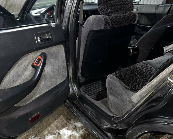 Черный Хонда Аккорд, объемом двигателя 2 л и пробегом 394 тыс. км за 2499 $, фото 5 на Automoto.ua