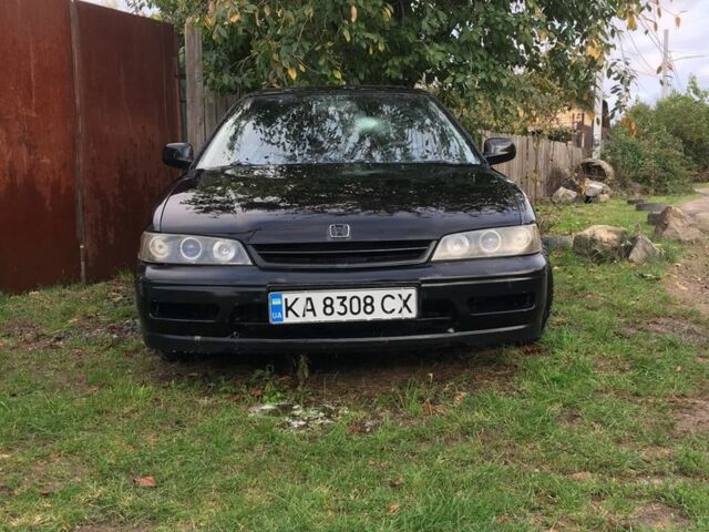 Хонда Аккорд 1994 у Києві на Automoto.ua Чорний Хонда Аккорд, об'ємом двигуна 2.2 л та пробігом 3 тис. км за 1054 $, фото 1 на Automoto.ua