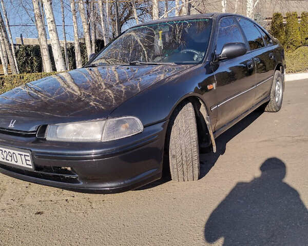 Черный Хонда Аккорд, объемом двигателя 2 л и пробегом 485 тыс. км за 2550 $, фото 7 на Automoto.ua