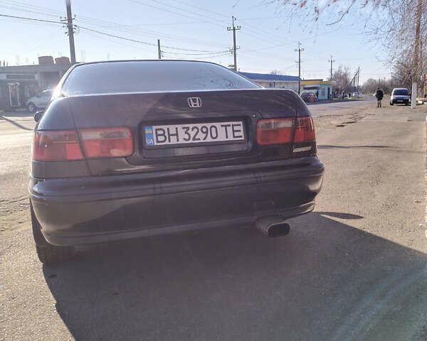 Черный Хонда Аккорд, объемом двигателя 2 л и пробегом 485 тыс. км за 2550 $, фото 2 на Automoto.ua