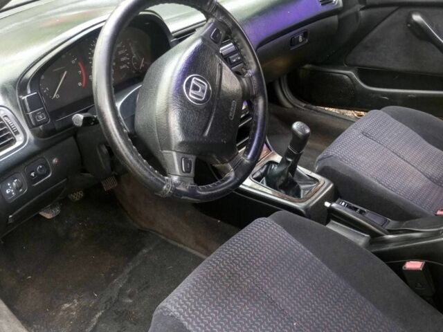 Черный Хонда Аккорд, объемом двигателя 2 л и пробегом 345 тыс. км за 1000 $, фото 5 на Automoto.ua