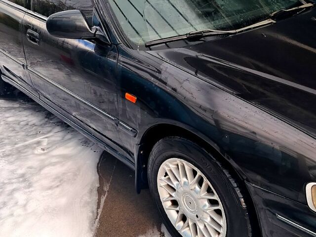 Черный Хонда Аккорд, объемом двигателя 1.8 л и пробегом 333 тыс. км за 2500 $, фото 6 на Automoto.ua