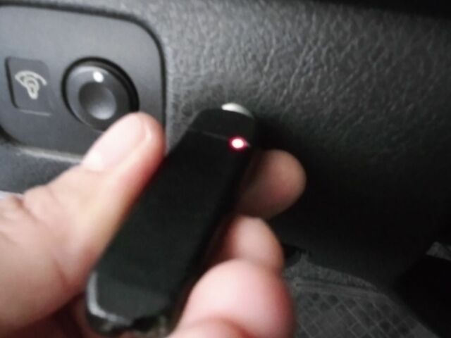 Черный Хонда Аккорд, объемом двигателя 2 л и пробегом 365 тыс. км за 2800 $, фото 3 на Automoto.ua