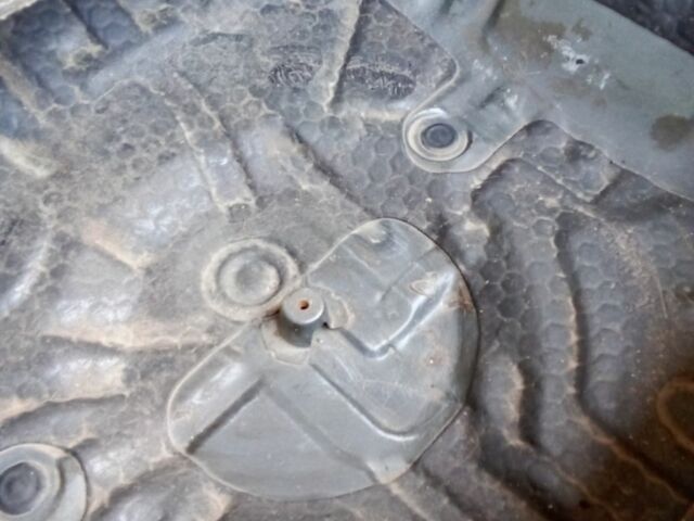 Черный Хонда Аккорд, объемом двигателя 2 л и пробегом 365 тыс. км за 2800 $, фото 5 на Automoto.ua