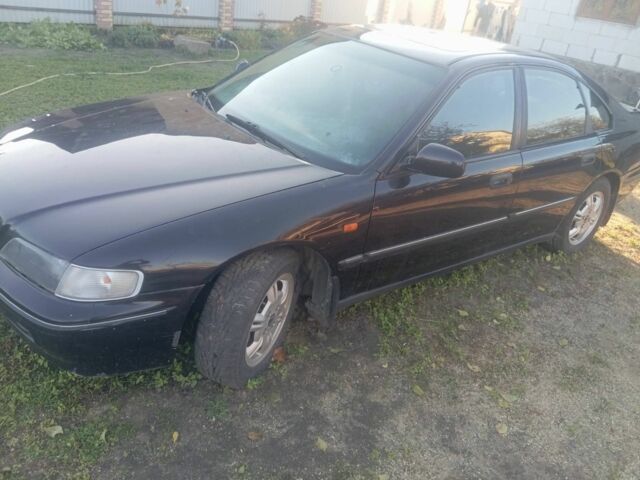 Черный Хонда Аккорд, объемом двигателя 2 л и пробегом 150 тыс. км за 1800 $, фото 5 на Automoto.ua