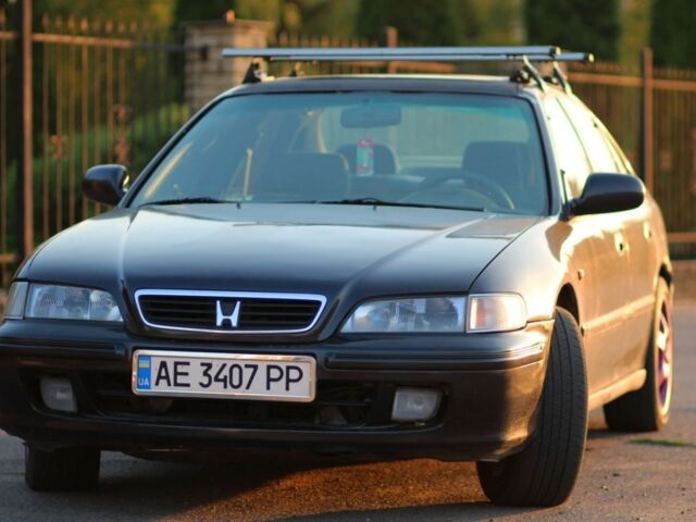 Черный Хонда Аккорд, объемом двигателя 1.8 л и пробегом 400 тыс. км за 2200 $, фото 3 на Automoto.ua