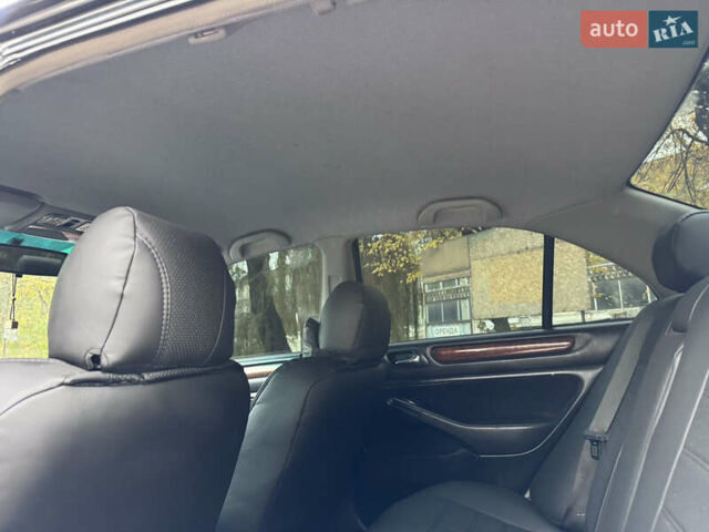 Черный Хонда Аккорд, объемом двигателя 1.85 л и пробегом 333 тыс. км за 2950 $, фото 18 на Automoto.ua