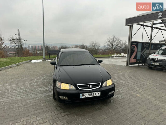 Черный Хонда Аккорд, объемом двигателя 1.9 л и пробегом 333 тыс. км за 2790 $, фото 22 на Automoto.ua