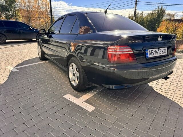 Черный Хонда Аккорд, объемом двигателя 1.9 л и пробегом 333 тыс. км за 2850 $, фото 8 на Automoto.ua