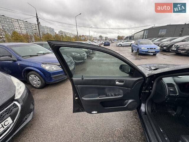 Чорний Хонда Аккорд, об'ємом двигуна 2 л та пробігом 365 тис. км за 4800 $, фото 20 на Automoto.ua