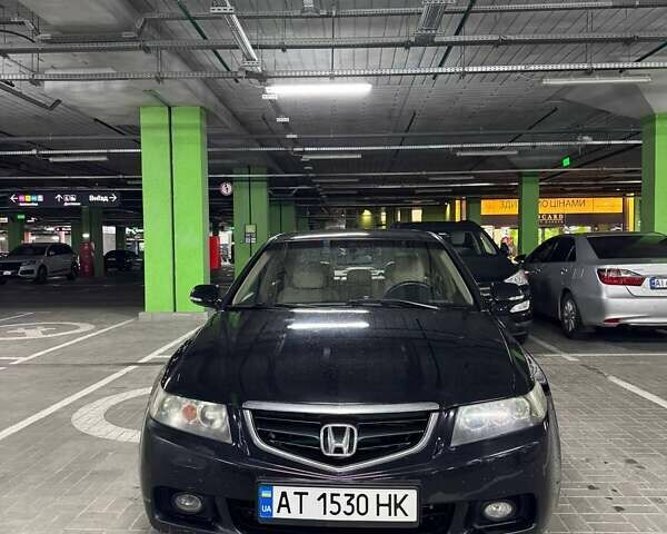 Черный Хонда Аккорд, объемом двигателя 2 л и пробегом 270 тыс. км за 6000 $, фото 1 на Automoto.ua