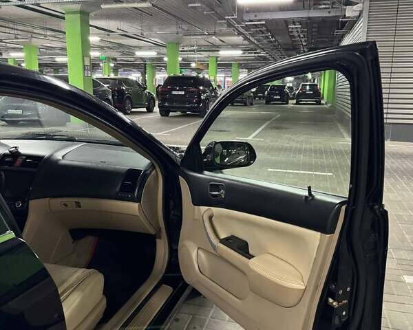 Черный Хонда Аккорд, объемом двигателя 2 л и пробегом 270 тыс. км за 6000 $, фото 5 на Automoto.ua